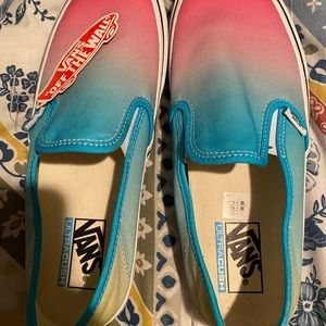 NWT NWOB men’s 8.5/women’s 10 multi color slip on vans